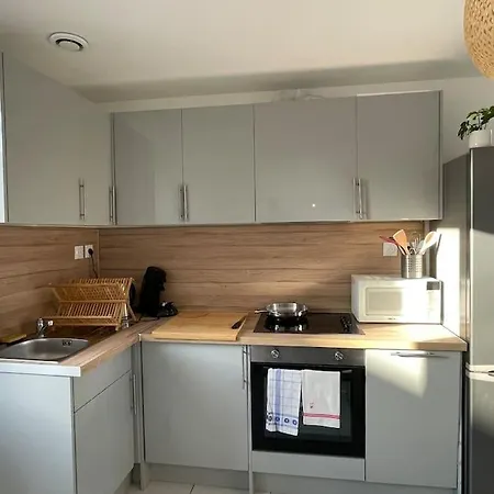 Maison 4 Ch. Avec Terrasse *